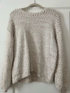 Cozy Textured Crewneck Sweater - Cream